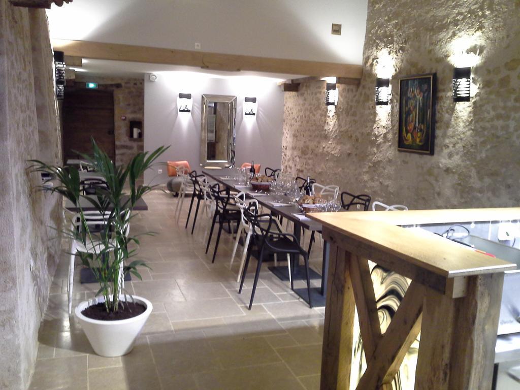 Le Vieux Chateau Airvault Екстериор снимка